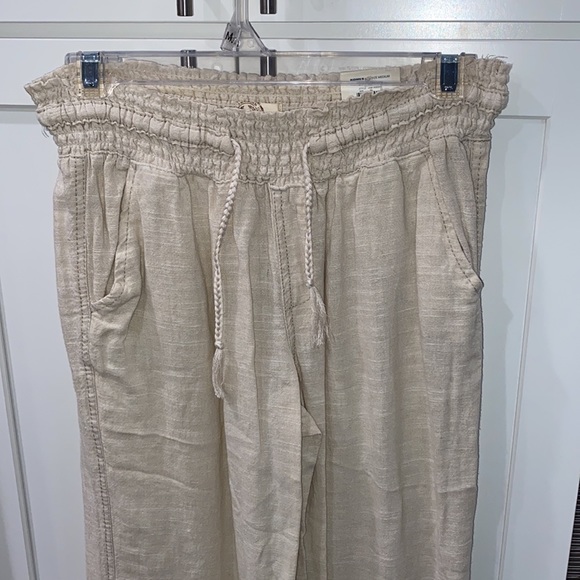 Khaki linen pants - Picture 2 of 9